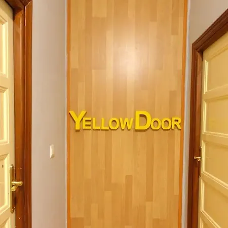 Yellow Door 2 Lejlighed Ponferrada